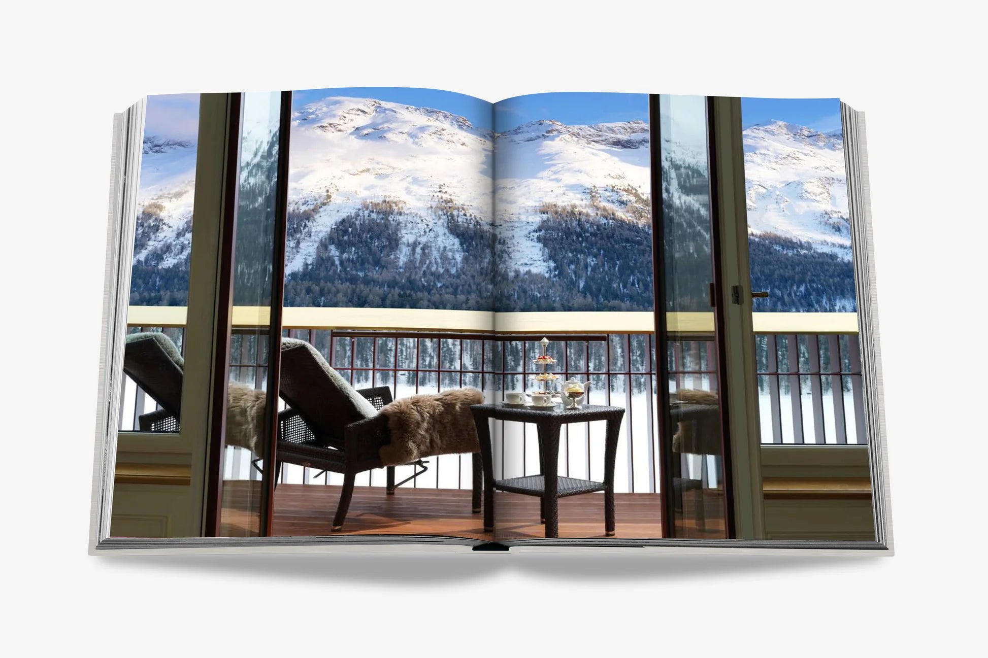 ASSOULINE ST Moritz chic