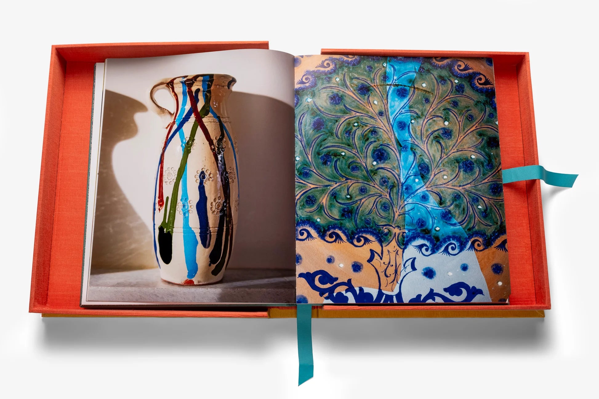 ASSOULINE Uzbekistan Living Treasures: Celebration of Craftsmanship (Special Edition)