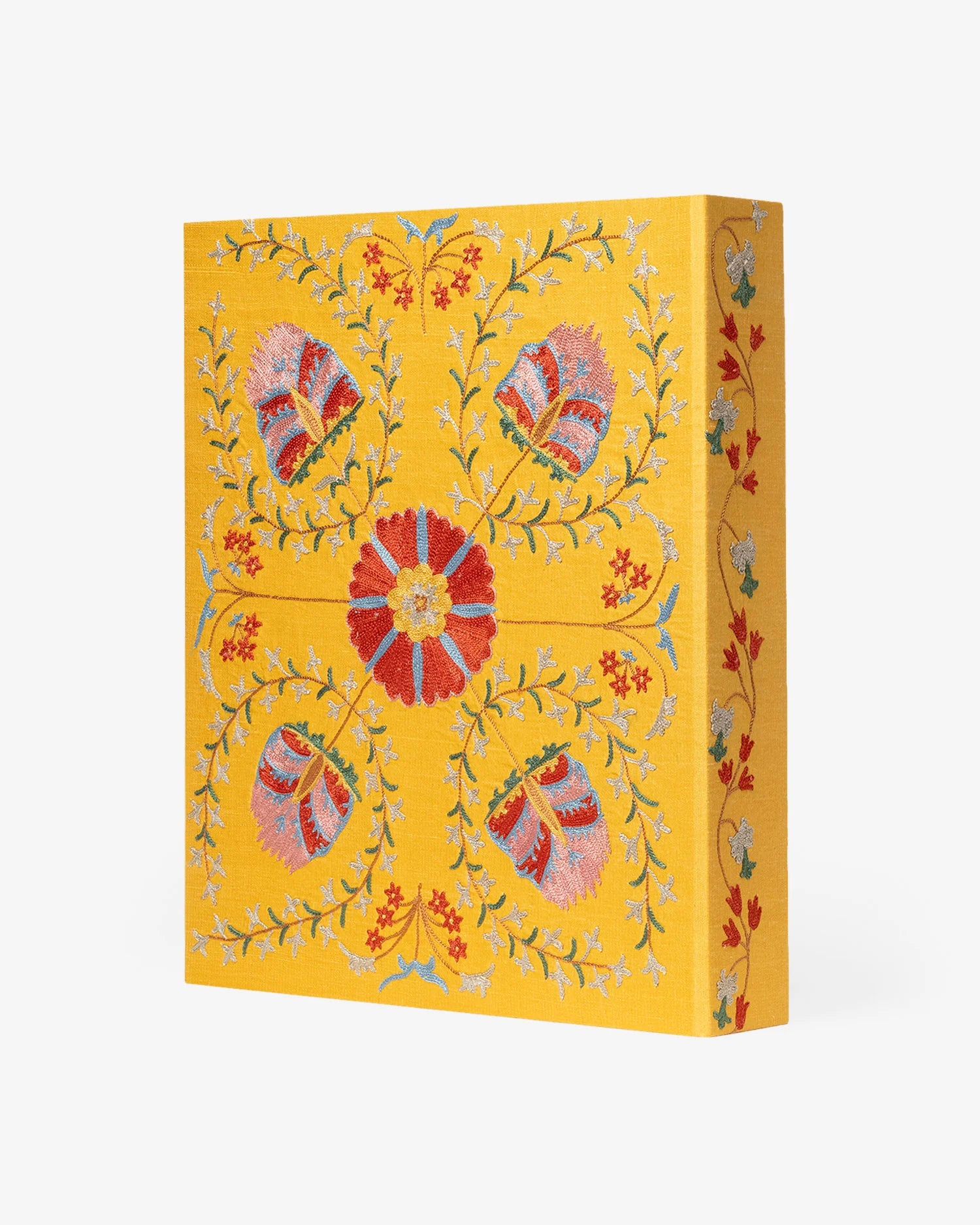 ASSOULINE Uzbekistan Living Treasures: Celebration of Craftsmanship (Special Edition)