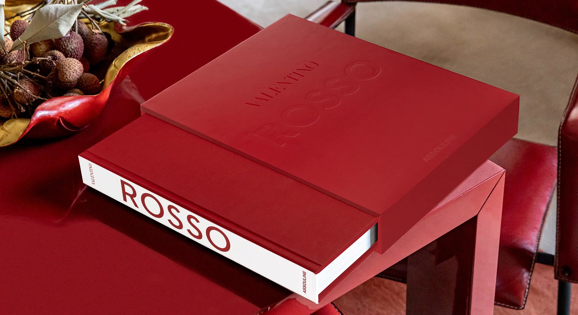 ASSOULINE Valentino Rosso