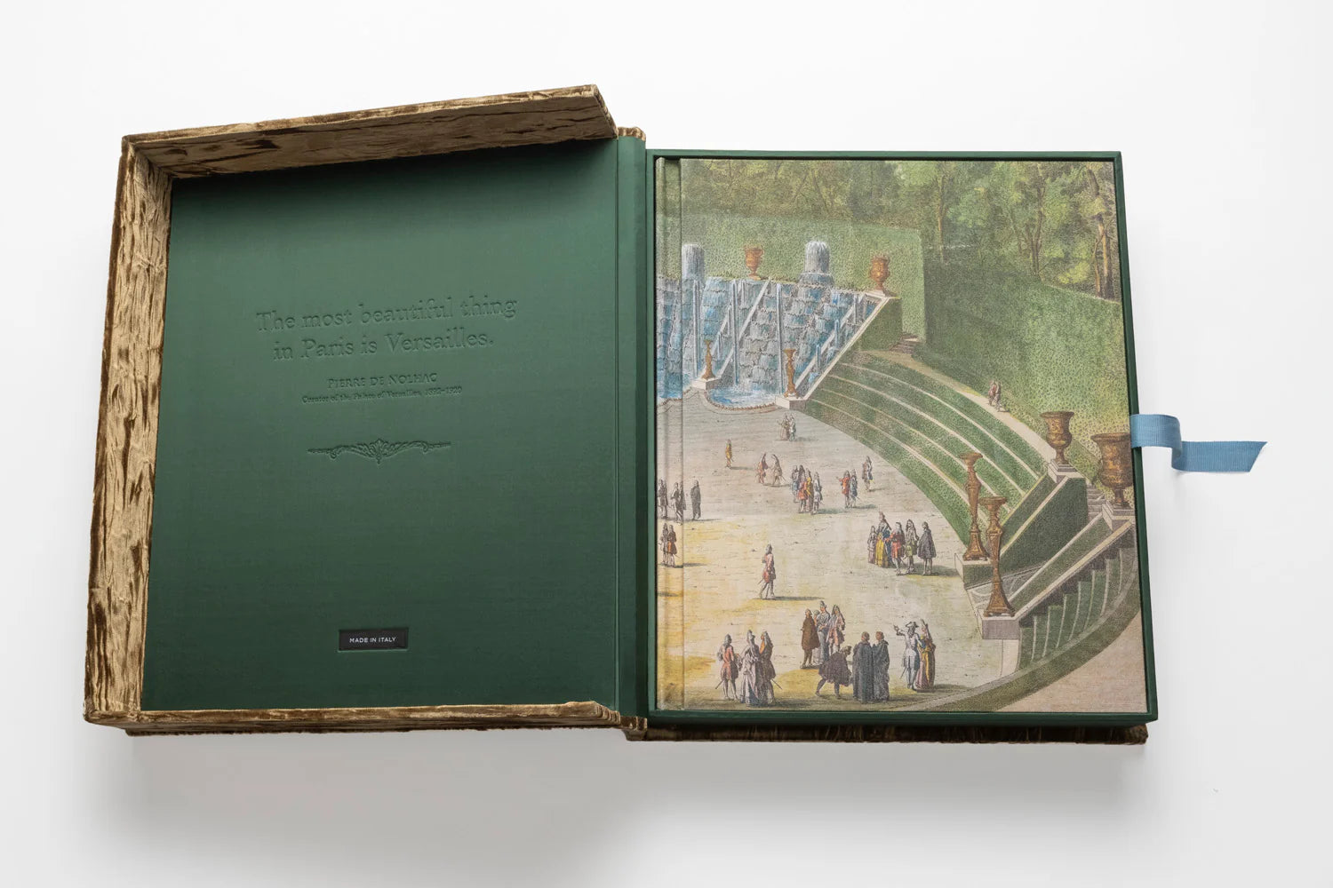 ASSOULINE Versailles: From Louis XIV to Jeff Koons (Special Edition)