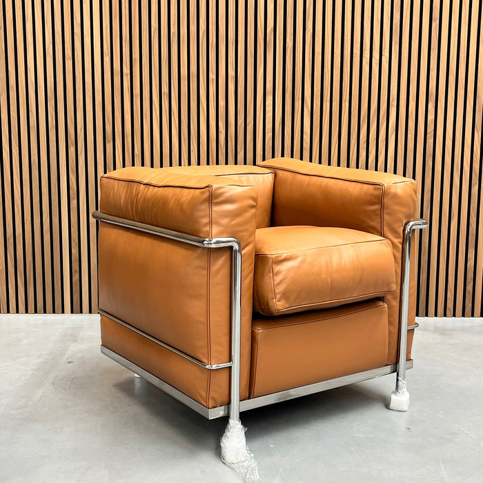 Cassina LC2 Armchair - Le Corbusier Cognac Leather