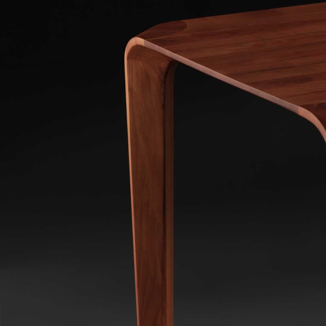 ARTISAN Flow Dining table