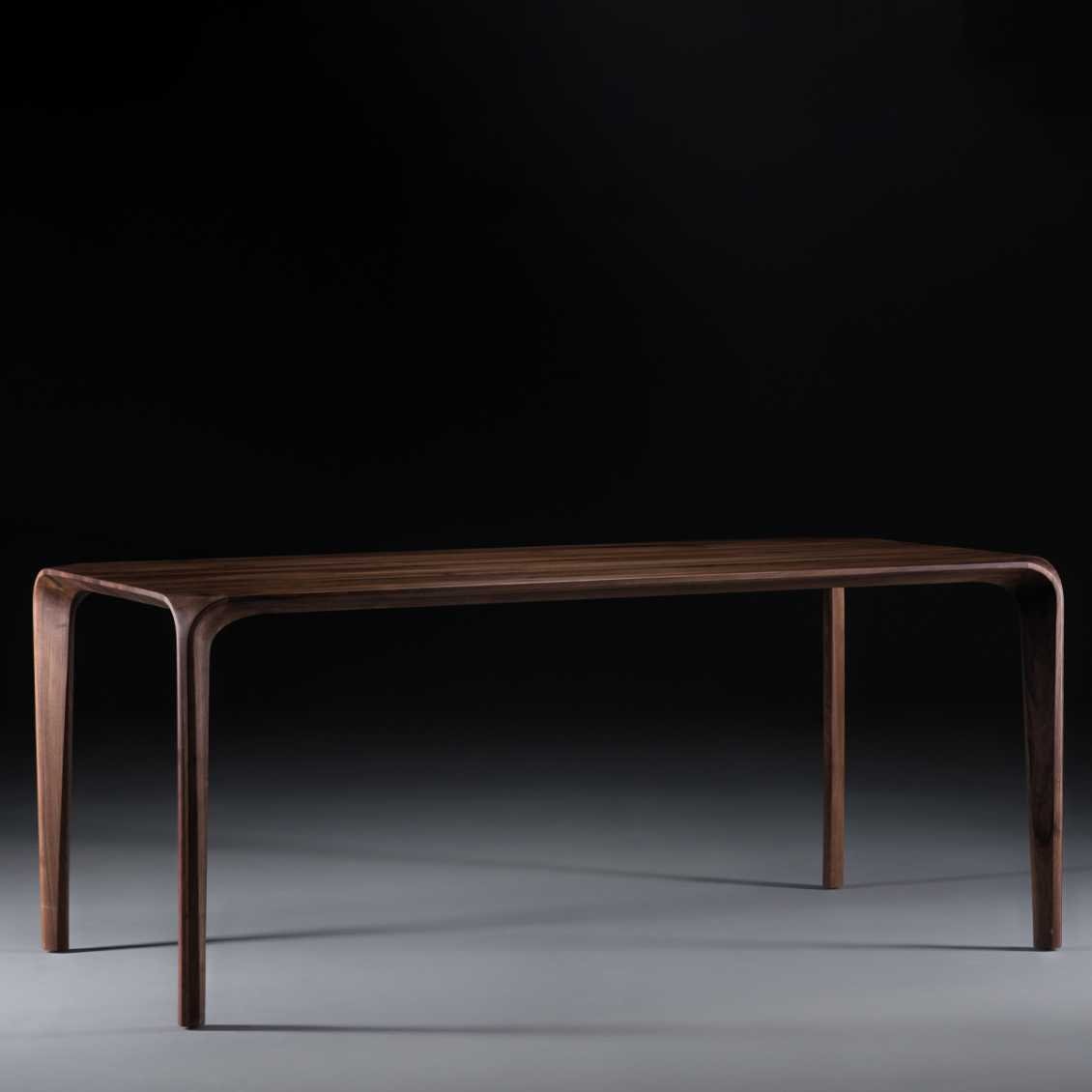 ARTISAN Flow Dining table