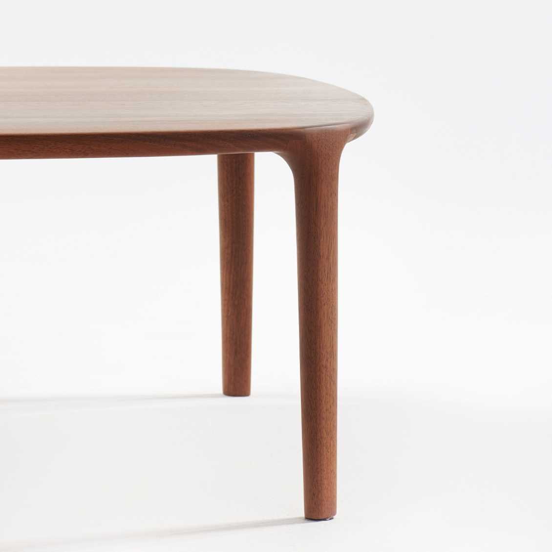 Artisan Wu coffee table