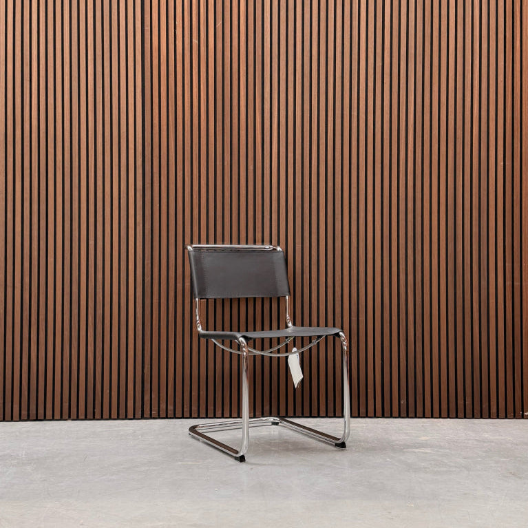 Thonet S33 Chair – Black Saddle Leather