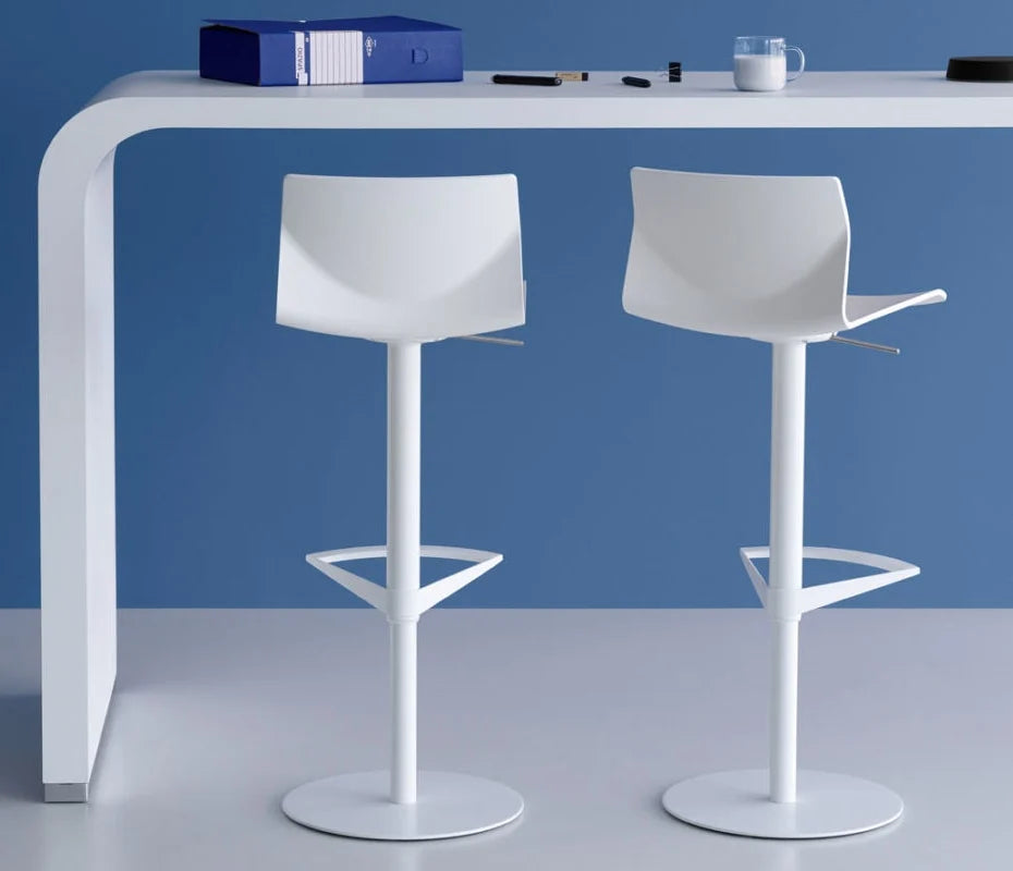 Lapalma Kai bar stool