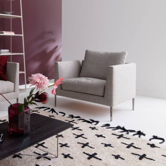 COR Pilotis easy chair