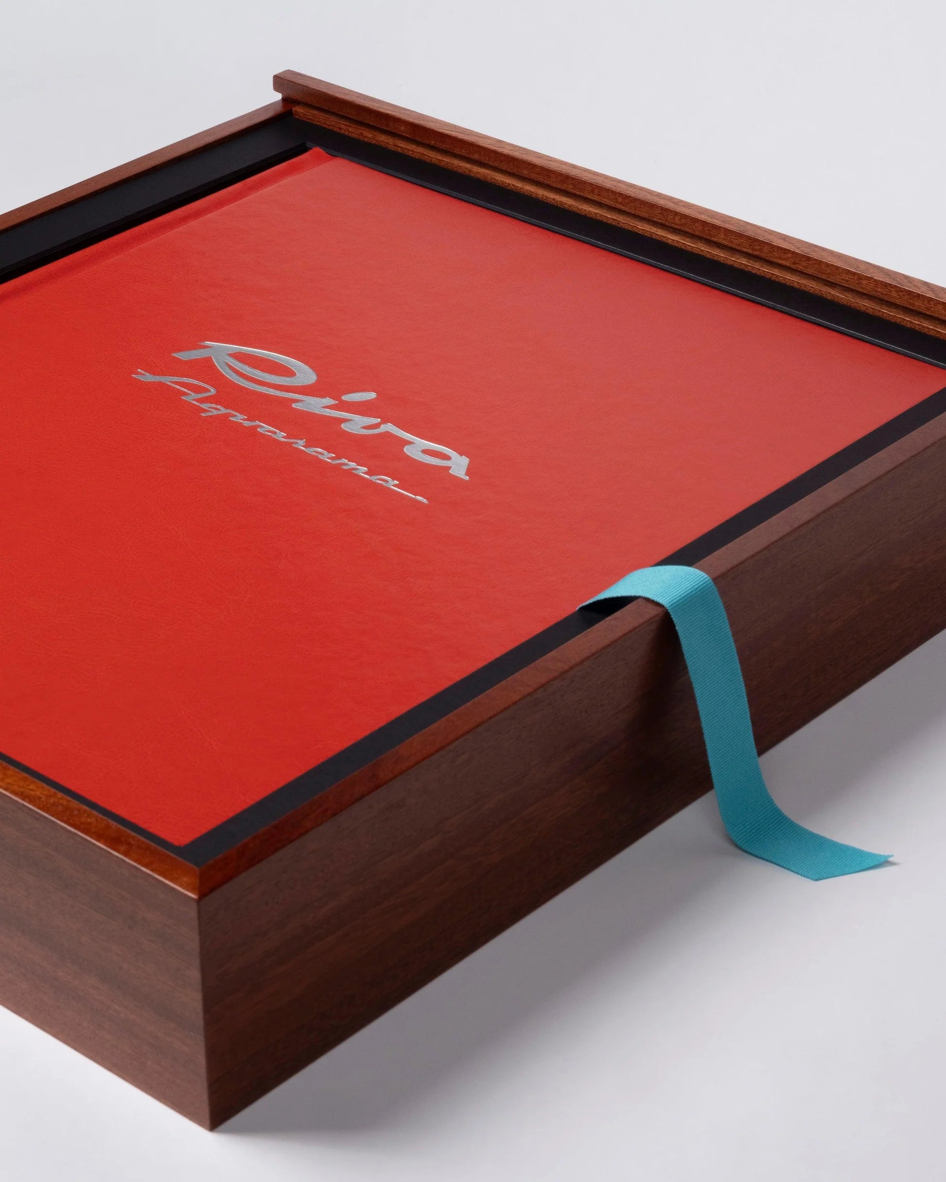 ASSOULINE Riva Aquarama (Special Edition)