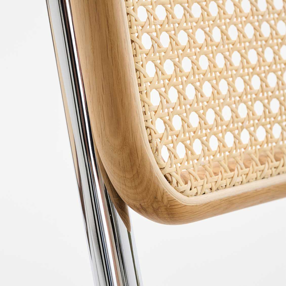 Thonet S 32 VL lounge chair