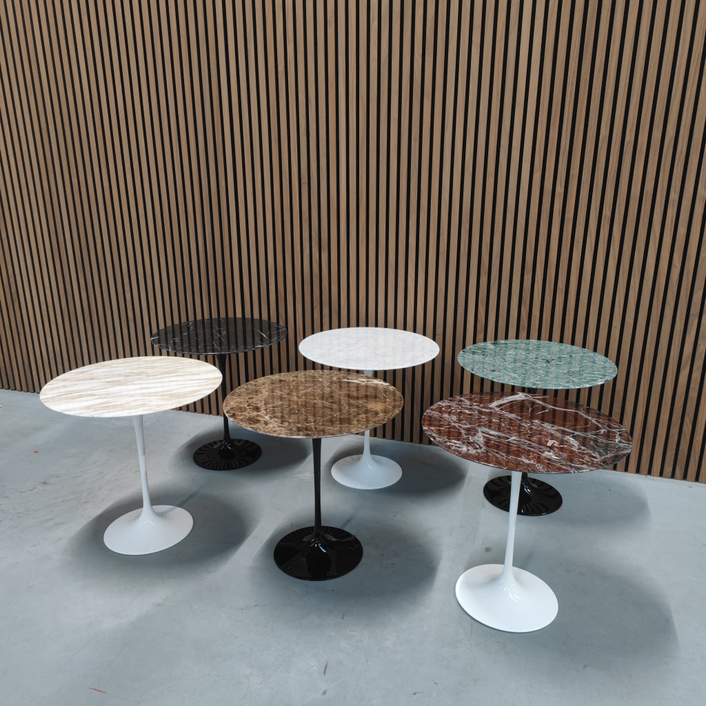 Knoll Saarinen Low Table - Bijzettafel Statuarietto 51cm