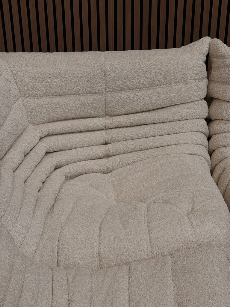 Ligne Roset Togo Modulaire Set | Beige Bouclé | Showroomodel