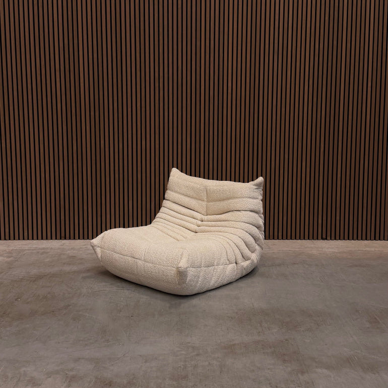 Ligne Roset Togo Fireside Chair 1-zits | Beige Bouclé