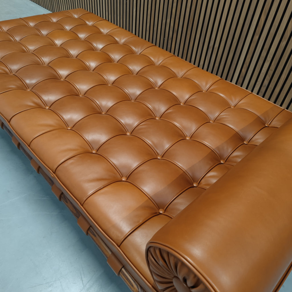 Knoll Barcelona Daybed - Venezia Relax Cognac
