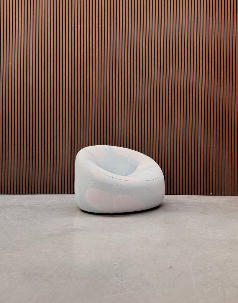 Ligne Roset Pumpkin Fauteuil - blauw/wit