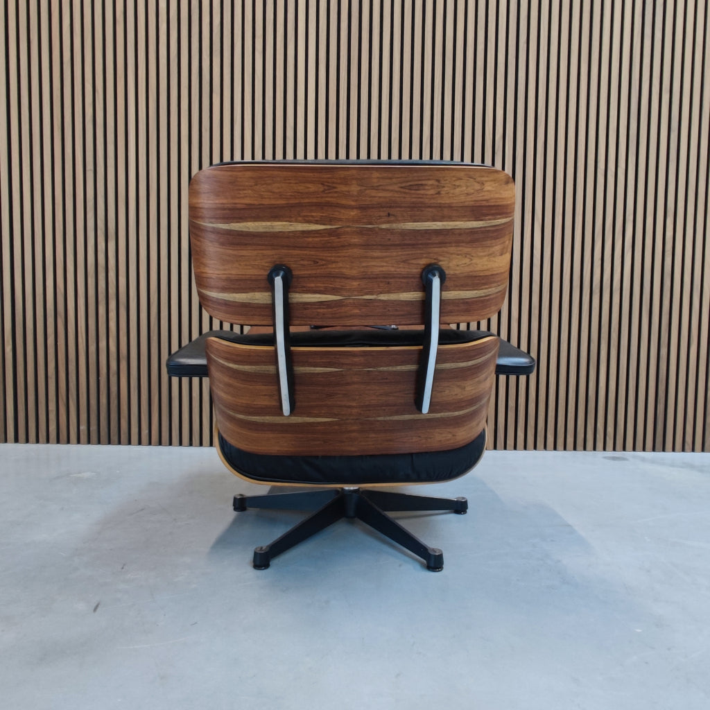 Vitra Eames Lounge chair