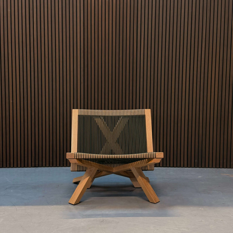 Classicon Volkshaus lounge chair