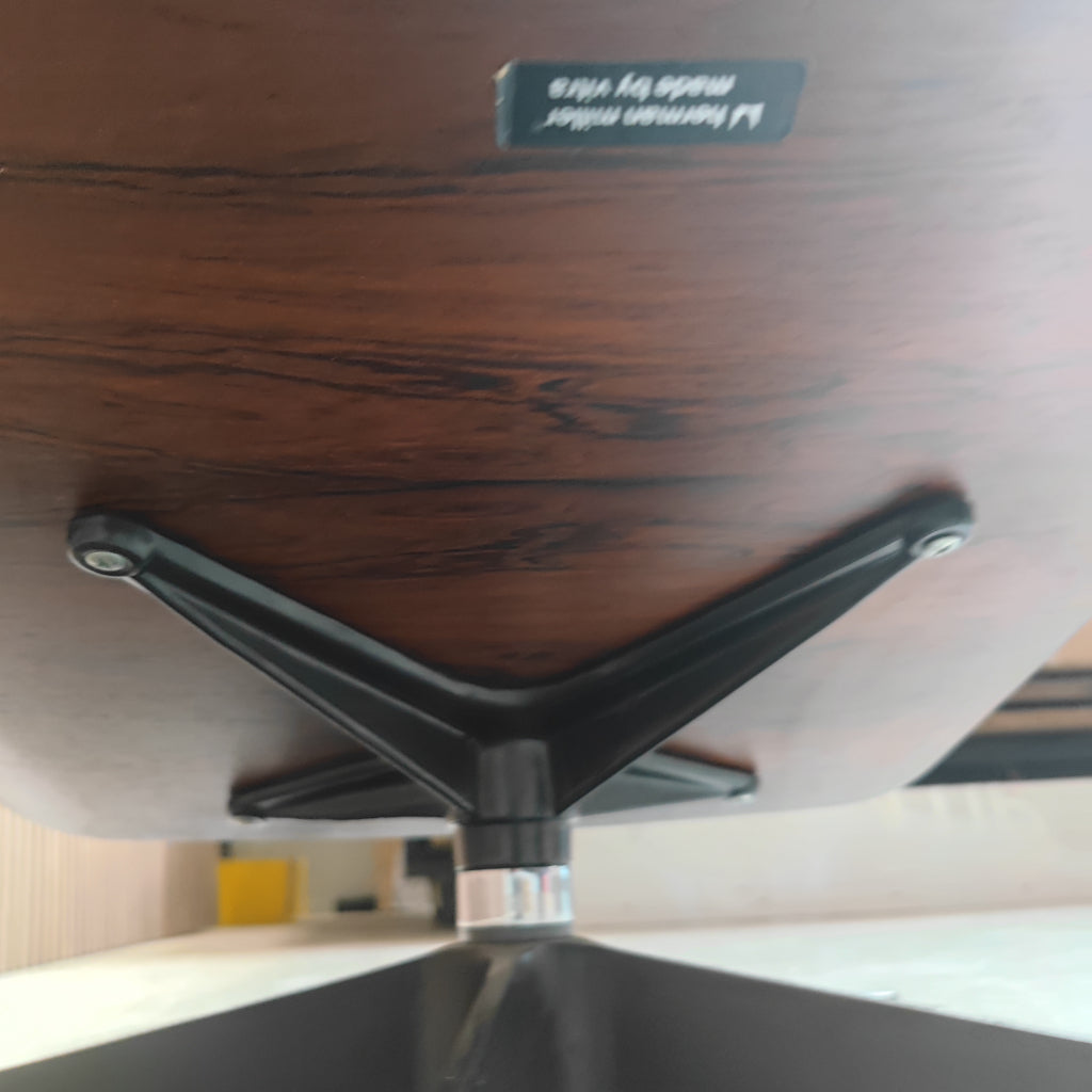 Vitra Eames lounge chair en Ottoman
