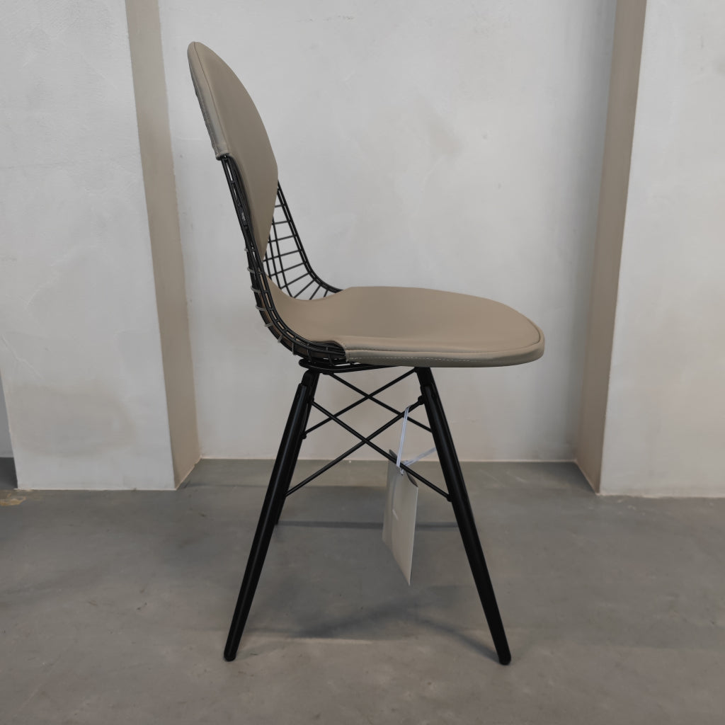 Vitra Eames Wire Chair - DKW 2 - Sand leder