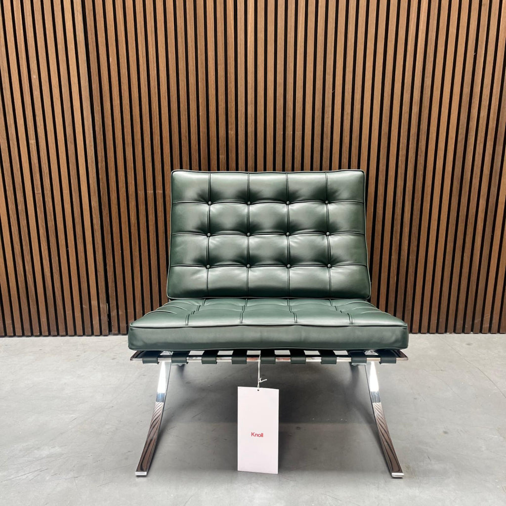 Knoll Barcelona chair (evt. met ottoman) Bauhaus green