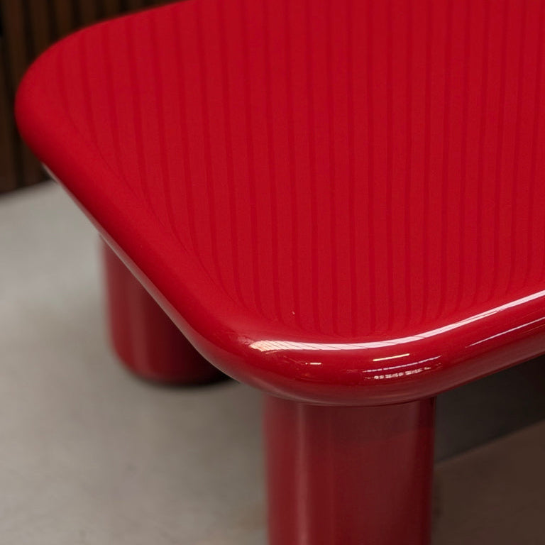 Mogg Bilbao Coffee Table – Red Lacquer