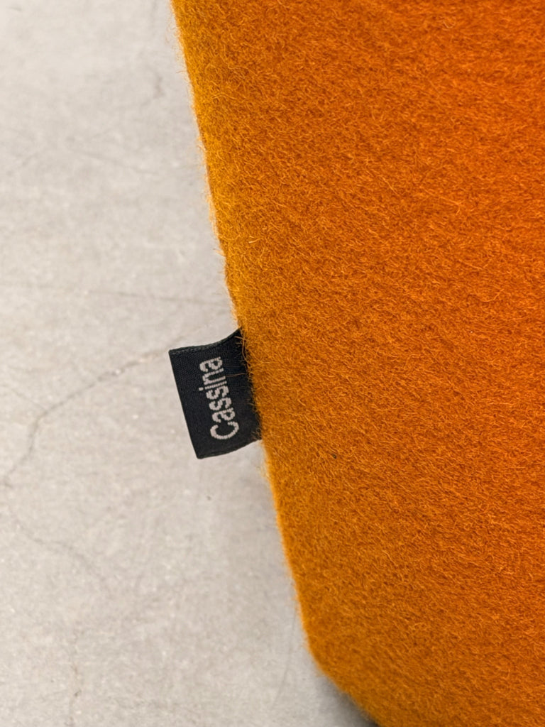 Cassina Utrecht fauteuil - Gerrit Thomas Rietveld - Oranje