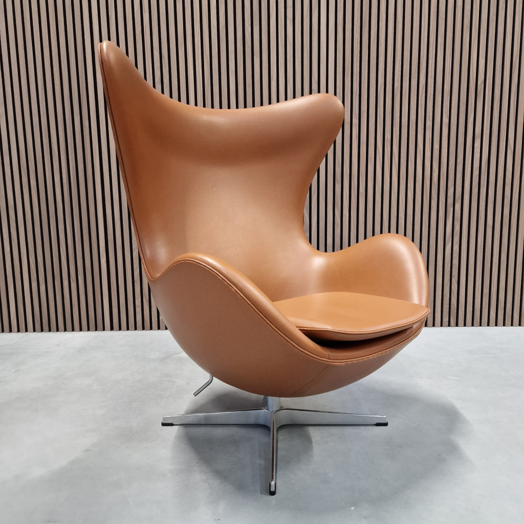 Fritz Hansen Egg chair - cognac
