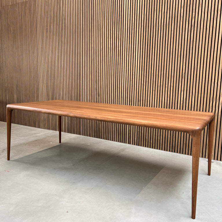 Artisan Latus tafel 240x90 Europees Walnoot