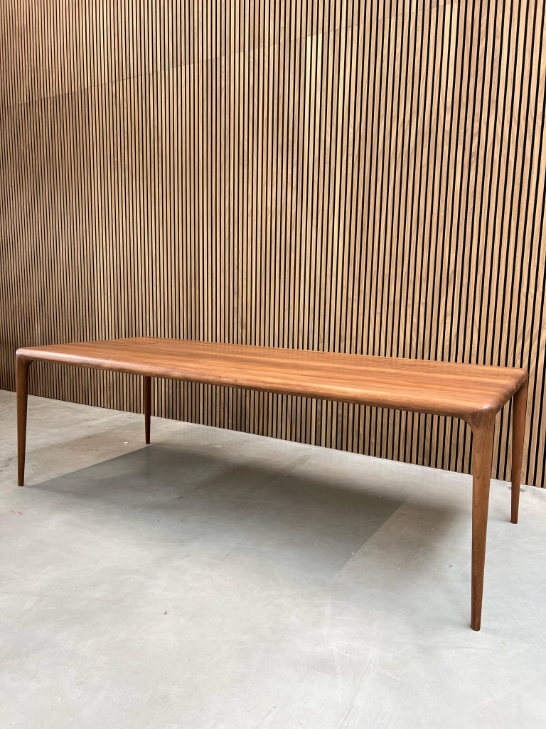 Artisan Latus tafel 240x90 Europees Walnoot