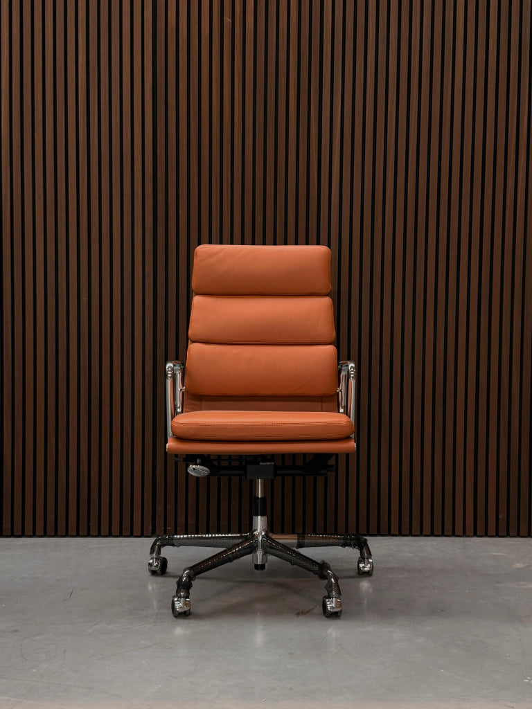Vitra Soft Pad chair - EA 219
