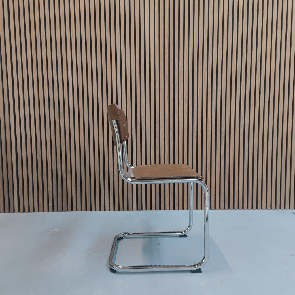 Thonet S 43 Stoel Donker Walnoot Hout met Chroom