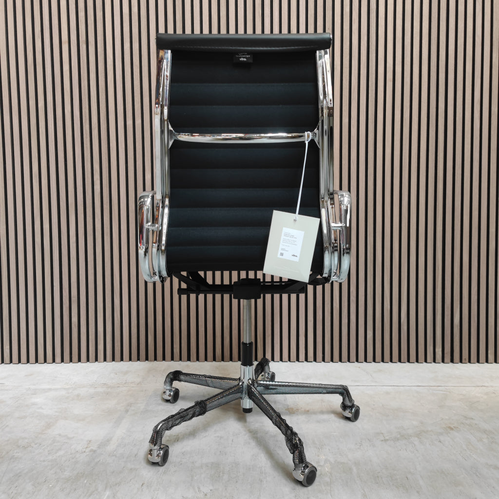 Vitra Eames EA 119 Bureaustoel in Nero Premium Leder