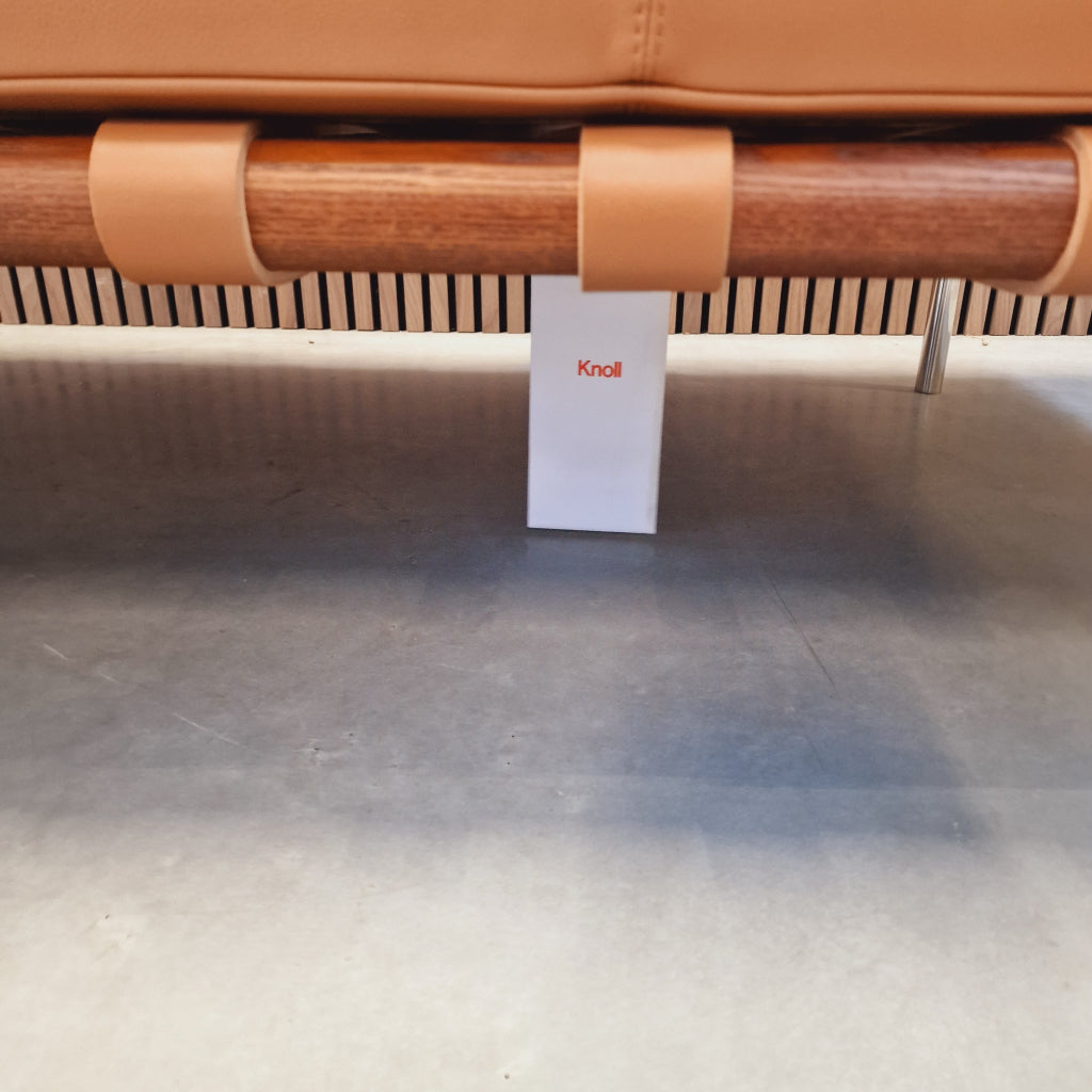 Knoll Barcelona Daybed - Volo Tan