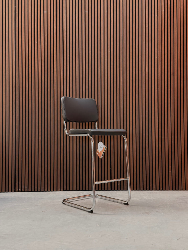 Thonet - 532 PVH barkruk Nero