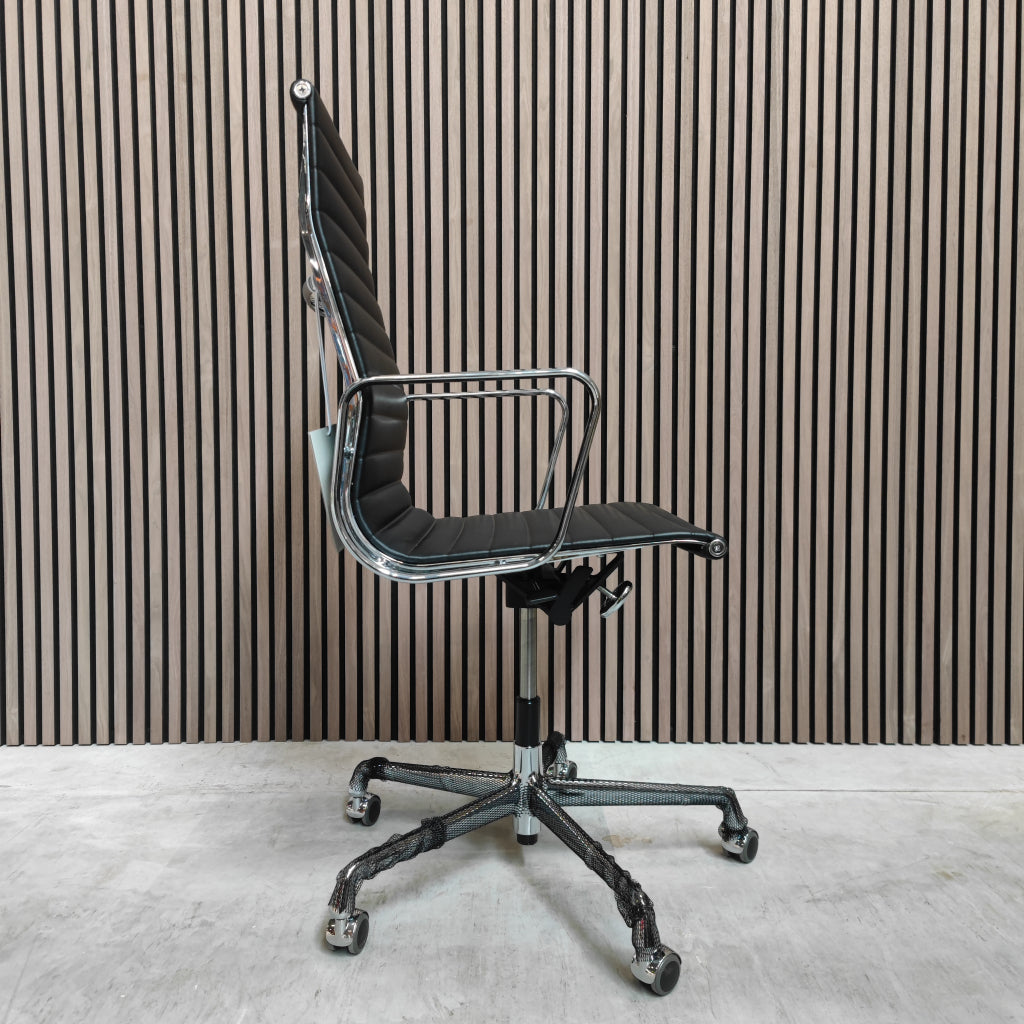 Vitra Eames EA 119 Bureaustoel in Nero Premium Leder