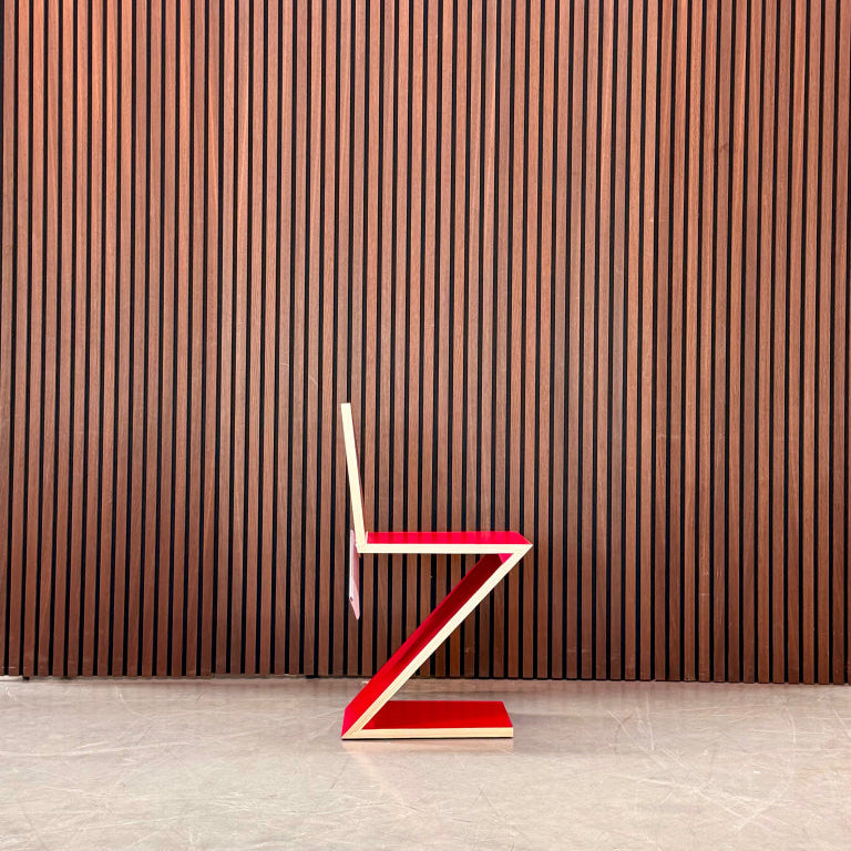 Cassina Zig Zag Chair by Gerrit Rietveld