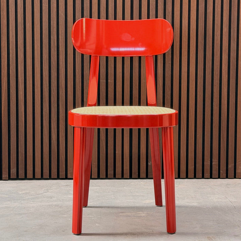 Thonet 118 - Hoogglans Red