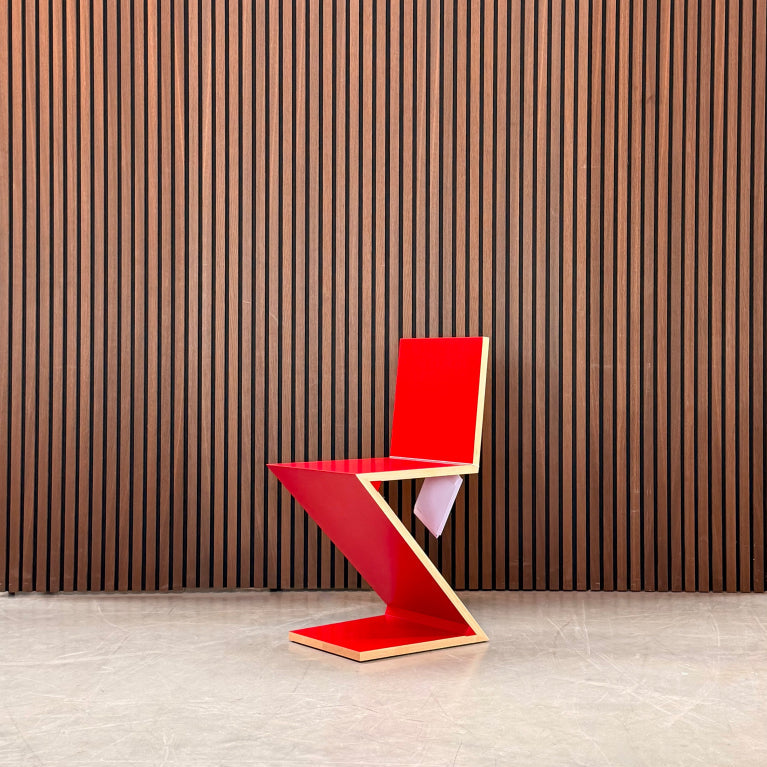 Cassina Zig Zag Chair by Gerrit Rietveld