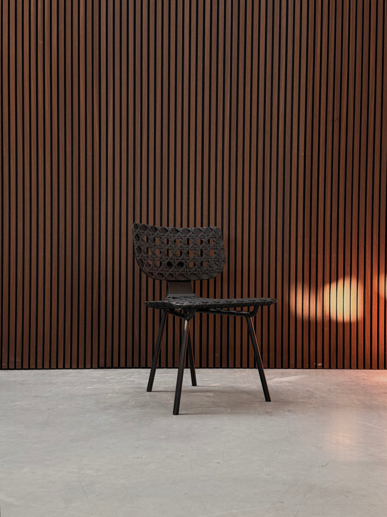 Classicon Aërias Chair black