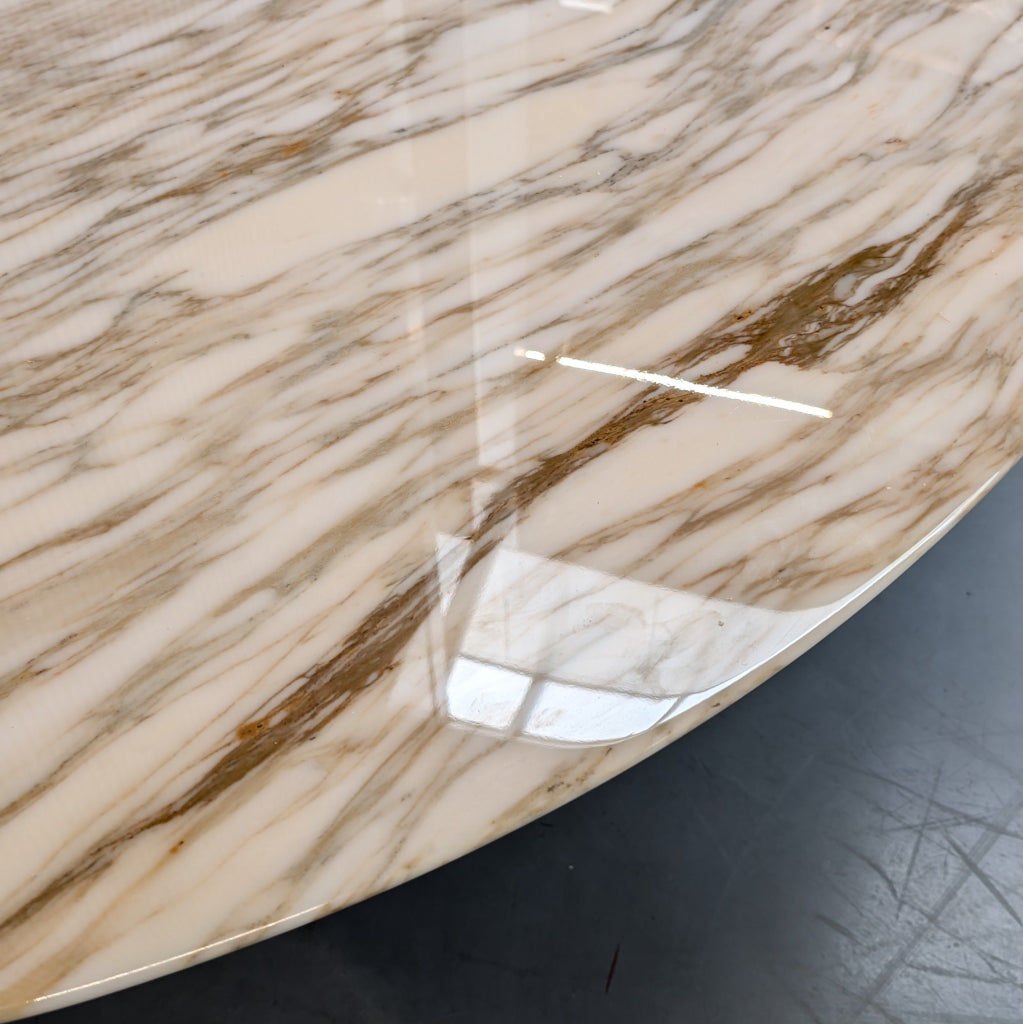 Knoll Saarinen eettafel - Calacatta marmer - 244cm