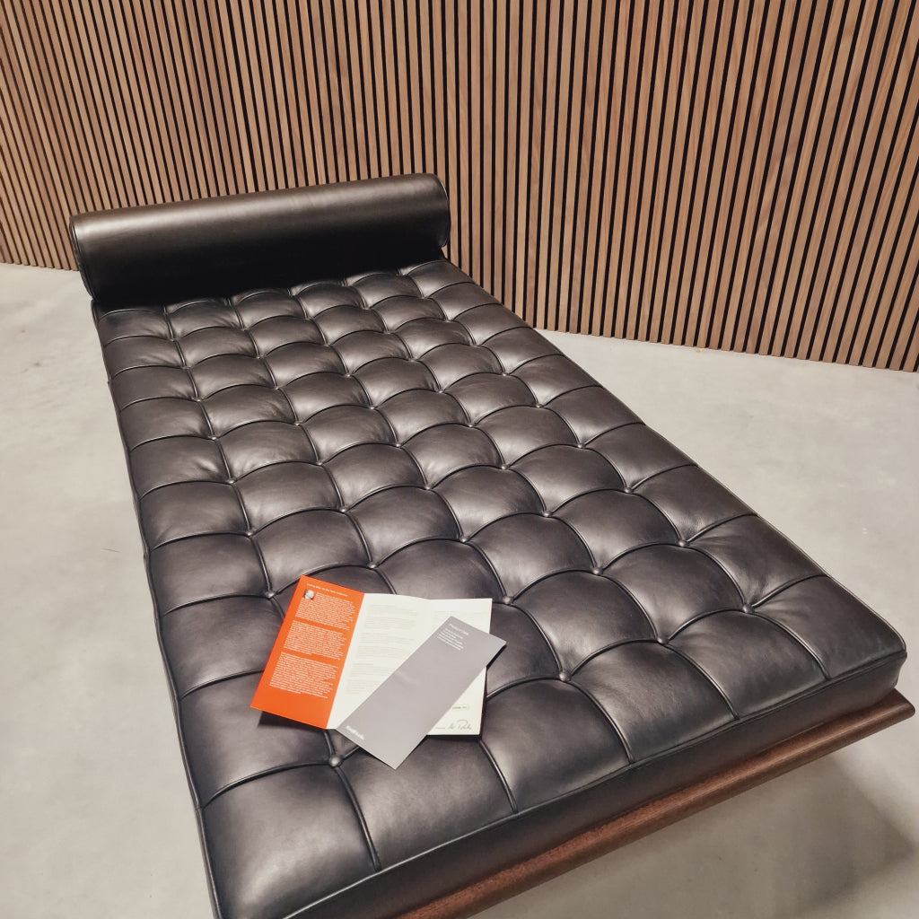 Knoll Barcelona Daybed - Volo Zwart