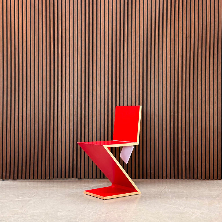Cassina Zig Zag Chair – Red Solid Wood