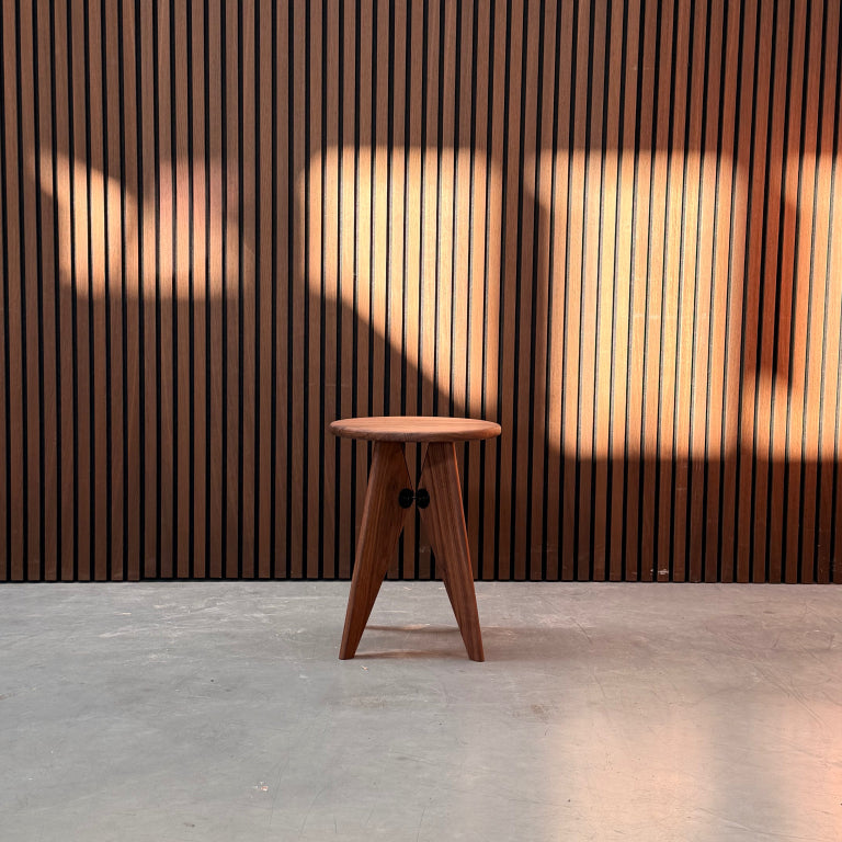 Vitra Tabouret Bois Stool – Natural Oak