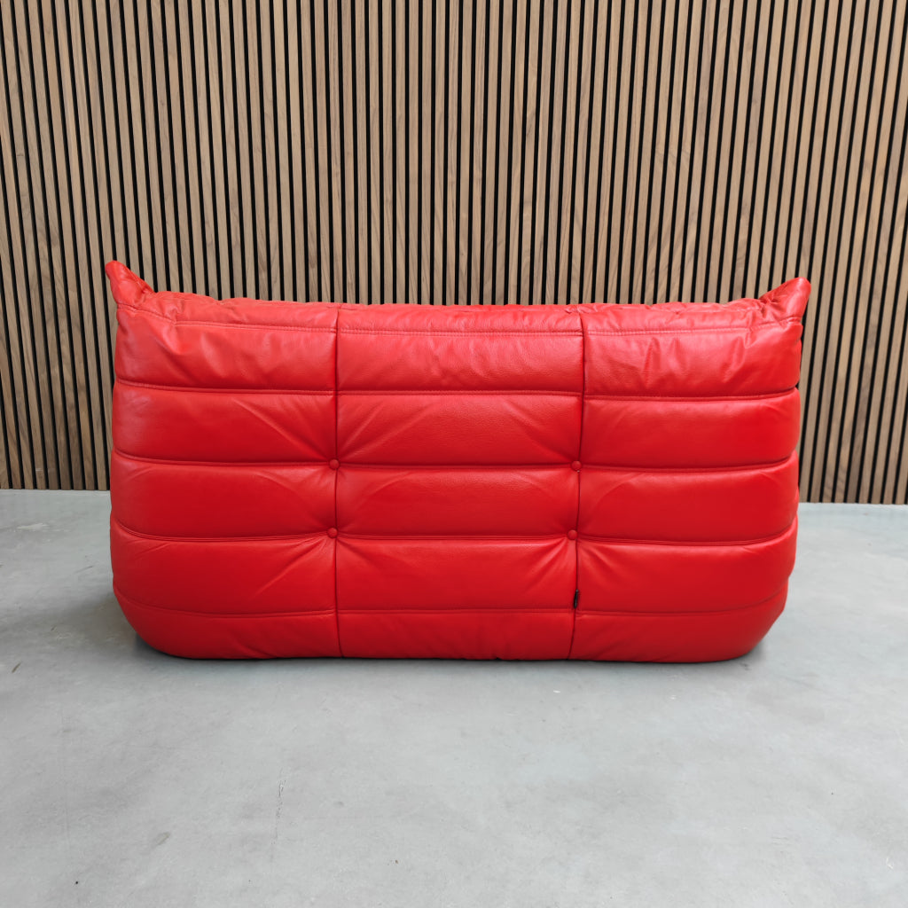 Ligne Roset Togo tweezits met poef - Rood