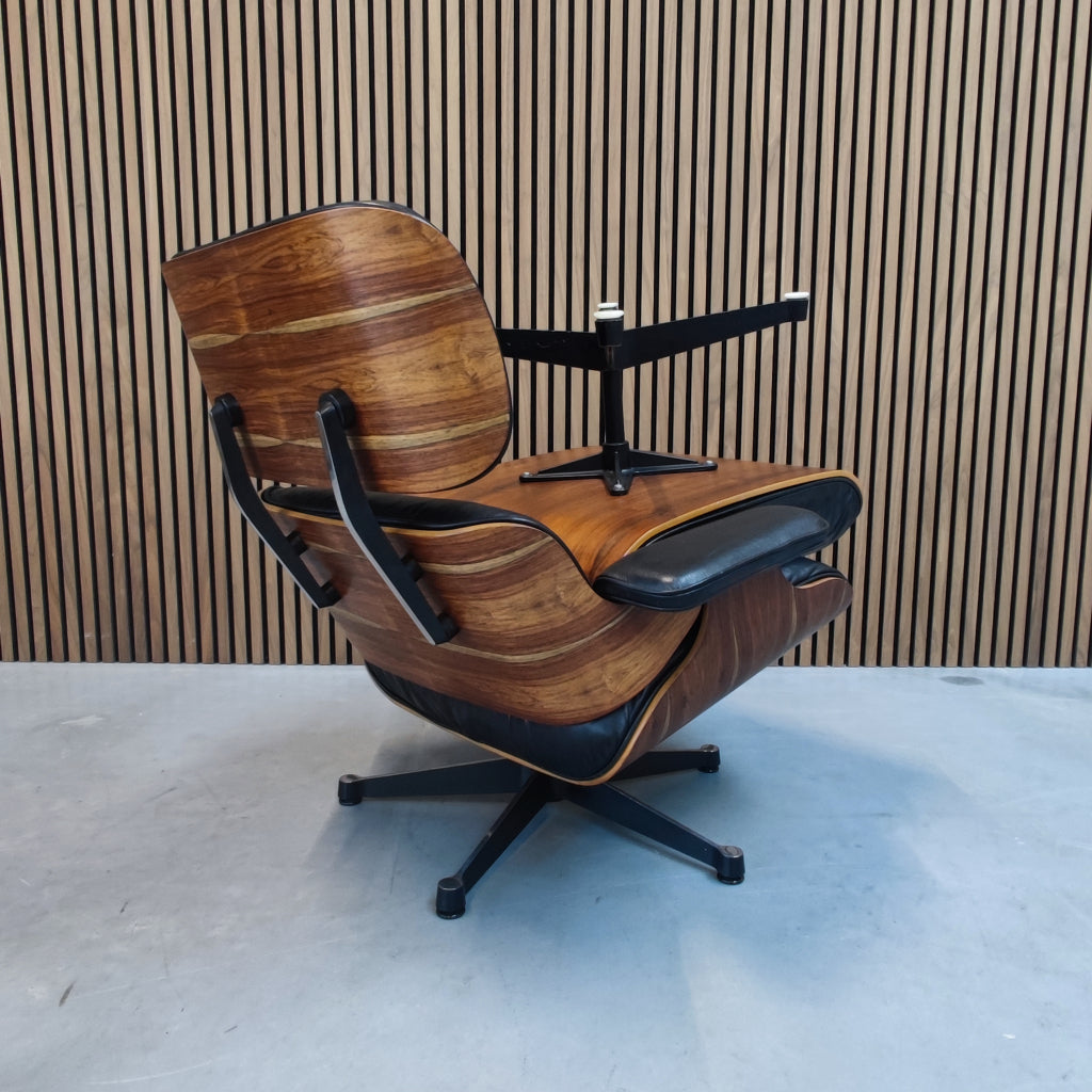 Vitra Eames Lounge chair