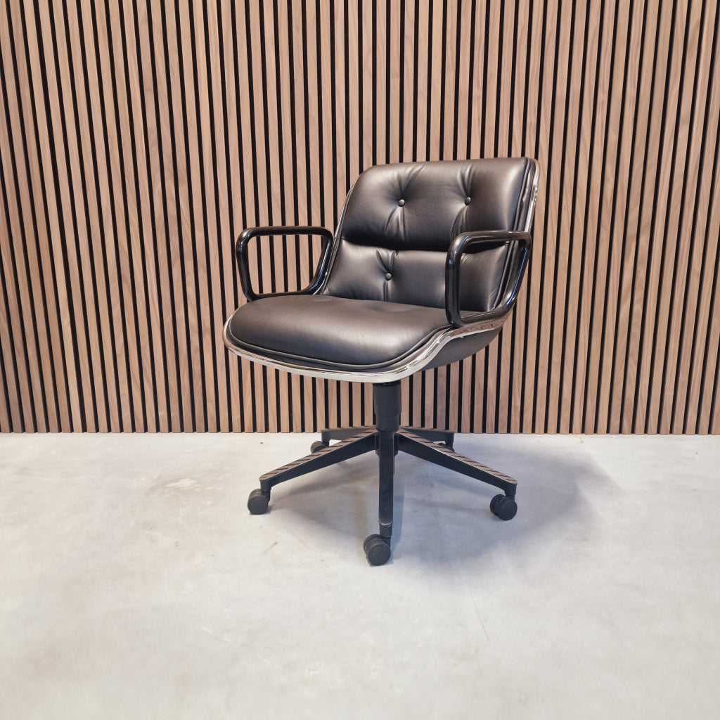 Knoll Pollock executive chair