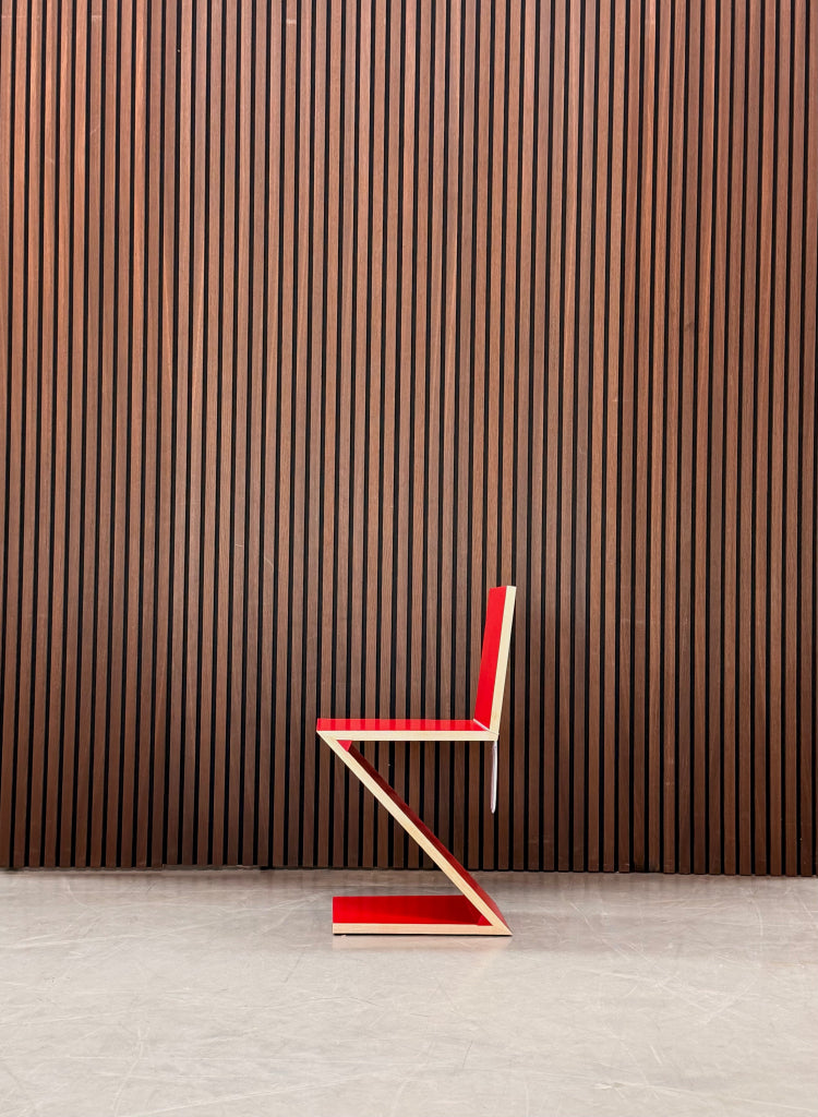 Cassina Zig Zag Chair by Gerrit Rietveld