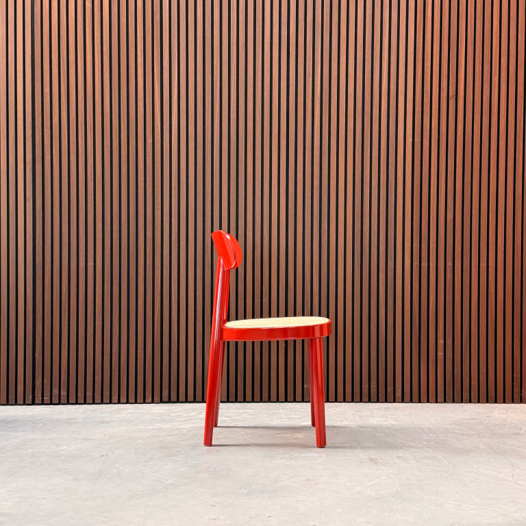 Thonet 118 - Hoogglans Red