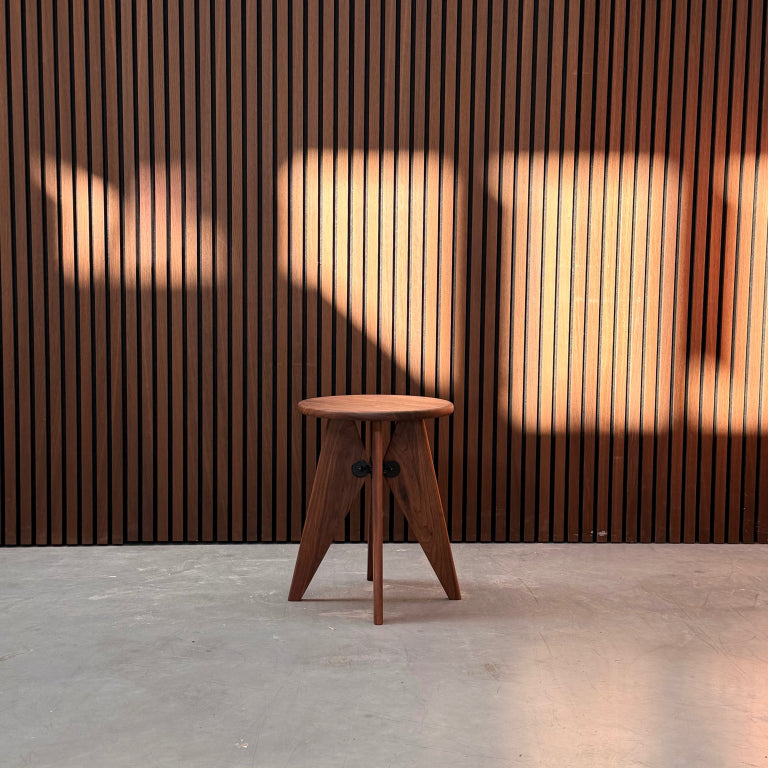 Vitra Tabouret Bois Stool – American Walnut
