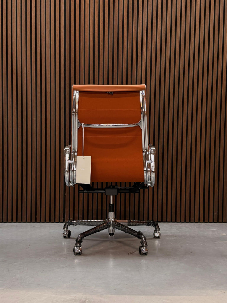 Vitra Soft Pad chair - EA 219